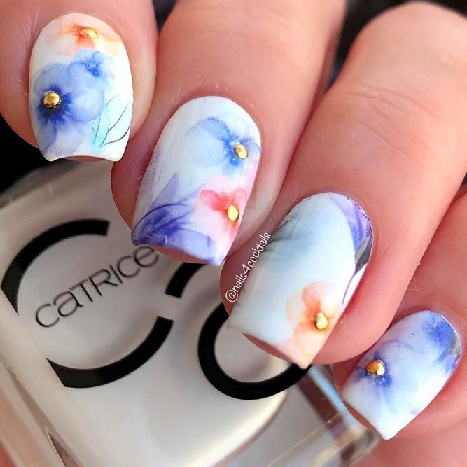 Discover the Top 10 Flower Nail Designs Blooming in 2024