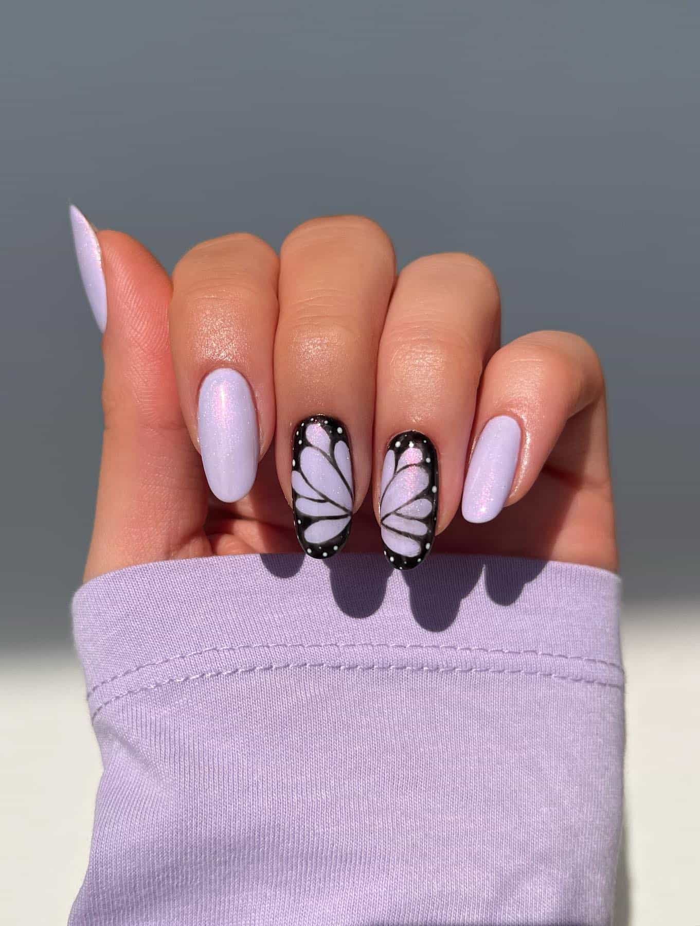 Explore the Top 10 Butterfly Nail Designs Fluttering in 2024