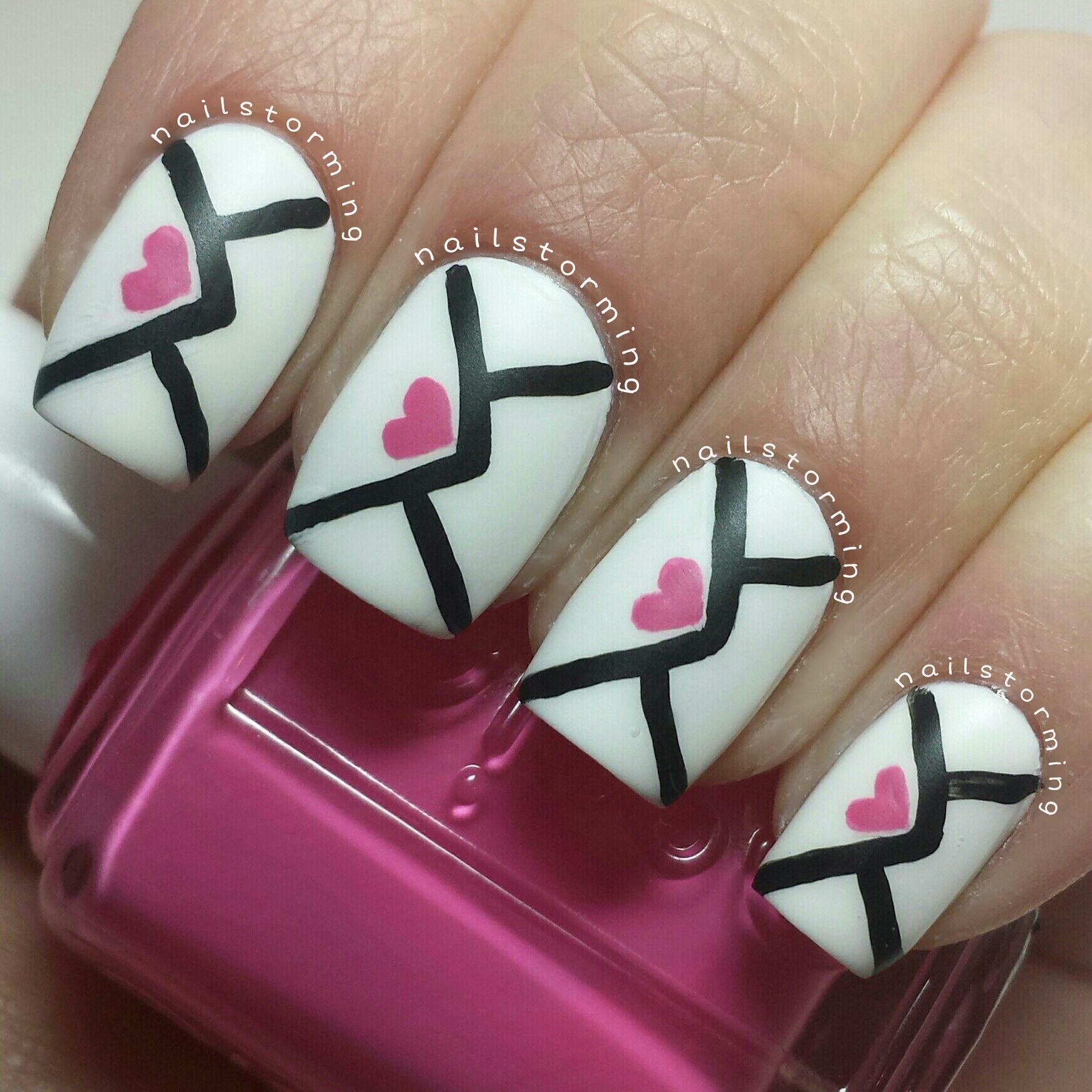 5 Unique Valentine’s Day Nails Ideas